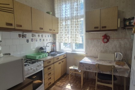 Beli&scaron;će, četverosoban stan u centru, 99,91 m2