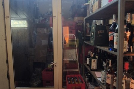 Beli&scaron;će, centar, poslovni prostor - caffe bar, 79,74 m2