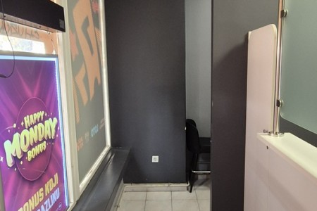 Beli&scaron;će, centar, poslovni prostor, 40 m2 - NAJAM